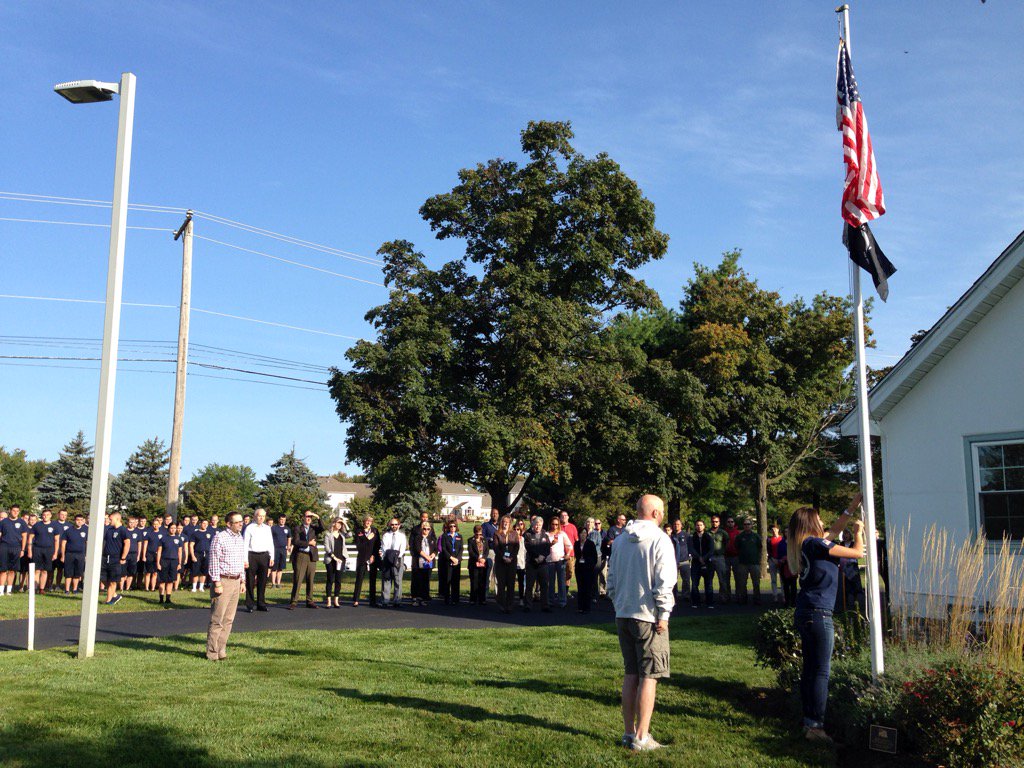 moment of silence by the American flag at MONTCO to support our veterans